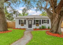 Short-sale Listing in 38TH AVE N SAINT PETERSBURG, FL 33713