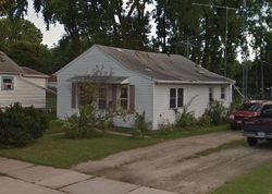 Short-sale Listing in EASTMAN AVE GREEN BAY, WI 54302