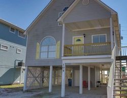 Short-sale in  GULF CT Gulf Shores, AL 36542