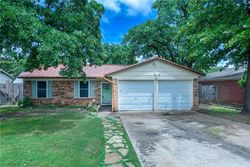 Sheriff-sale Listing in WOODSETTER CT ARLINGTON, TX 76017