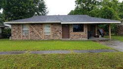 Short-sale in  GUIDRY RD Lafayette, LA 70503