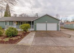 Short-sale in  45TH AVE NE Salem, OR 97301