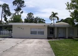 Short-sale in  CRYSTAL DR Fort Myers, FL 33907