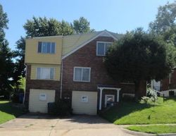 Short-sale Listing in GLENMORE AVE SAINT LOUIS, MO 63121