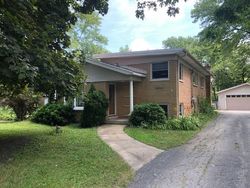 Short-sale in  SAYRE AVE Tinley Park, IL 60477