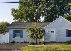 Short-sale in  WASHINGTON AVE Keyport, NJ 07735