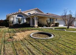 Short-sale in  KIRKWOOD DR Victorville, CA 92392