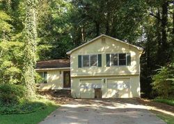 Short-sale in  VICTORIA DR Ellenwood, GA 30294