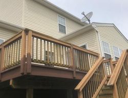 Short-sale Listing in STONE GATE DR YORK, PA 17406