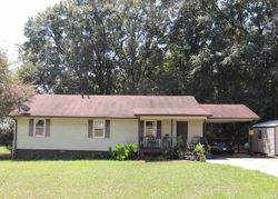 Short-sale in  HIGHWAY 16 E Newnan, GA 30263