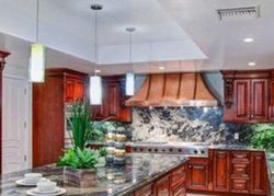 Short-sale in  SUNSWEPT DR Studio City, CA 91604