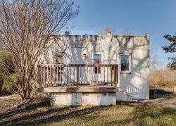 Short-sale in  SPENCER ST Halethorpe, MD 21227