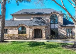 E Brooklake Dr, Houston TX
