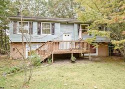 Short-sale in  BERRYWOOD LN Absecon, NJ 08205