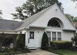 Short-sale in  FORGE CT Jackson, NJ 08527