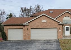 Short-sale in  PEMBROOK DR Frankfort, IL 60423