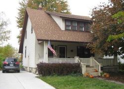 Short-sale in  S HIGHLAND ST Mount Clemens, MI 48043