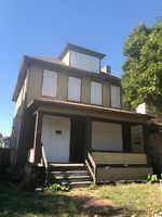 Short-sale Listing in N BURGESS AVE COLUMBUS, OH 43204
