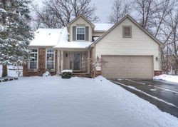 Short-sale in  CHADSWORTH ST Commerce Township, MI 48382