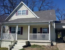 Short-sale Listing in SPRING ST POPLAR BLUFF, MO 63901