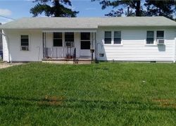 Short-sale in  MAINS CREEK RD Chesapeake, VA 23320