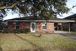 Short-sale Listing in POPLAR CIR HOUMA, LA 70363