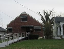 Short-sale Listing in VIRGINIA AVE LOUISVILLE, KY 40211