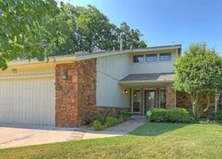 Short-sale Listing in E 65TH PL TULSA, OK 74133