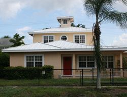 Short-sale in  45TH ST West Palm Beach, FL 33407