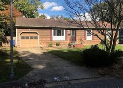 Short-sale in  BENNS RD Newport News, VA 23601