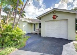 Short-sale in  18TH AVE S Lake Worth, FL 33460