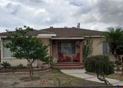 Short-sale in  W 52ND ST Long Beach, CA 90805