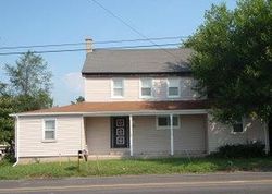 Short-sale in  YORK RD Abbottstown, PA 17301