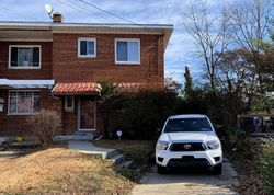 Short-sale in  ESSEX CT Temple Hills, MD 20748