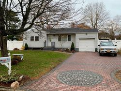 Short-sale in  AMSTERDAM AVE Patchogue, NY 11772