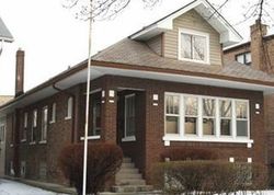 Short-sale Listing in LE MOYNE PKWY OAK PARK, IL 60302