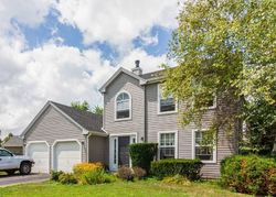 Short-sale Listing in LILAC LN CAROL STREAM, IL 60188