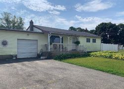 Short-sale in  BROOKLYN AVE Wyandanch, NY 11798