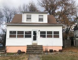 Short-sale in  ROSELAWN AVE Baltimore, MD 21214