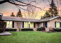 Short-sale in  N PARK HILL DR Barrington, IL 60010