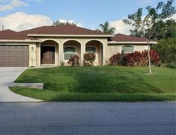 Short-sale in  SW SEA LION RD Port Saint Lucie, FL 34953