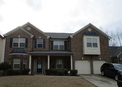  Elmsdale Ln, Fairburn GA