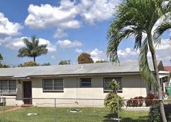 Short-sale Listing in SW 81ST AVE MIAMI, FL 33144