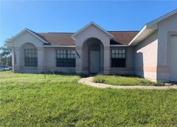 Short-sale Listing in E DORCHESTER DR DELTONA, FL 32738