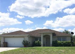 Short-sale in  MAYBERRY DR Lehigh Acres, FL 33972