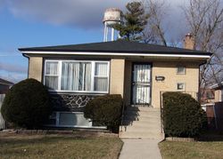 Short-sale in  MONROE ST Bellwood, IL 60104