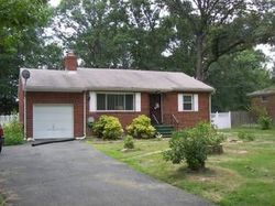 Short-sale in  EVANSTON ST District Heights, MD 20747