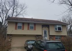 Short-sale Listing in ALEXANDER PL STREAMWOOD, IL 60107