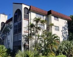 Short-sale Listing in SPANISH MOSS TER APT 302 FORT LAUDERDALE, FL 33319