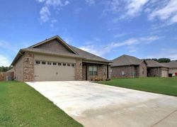 Short-sale in  MANGO LOOP Austin, AR 72007